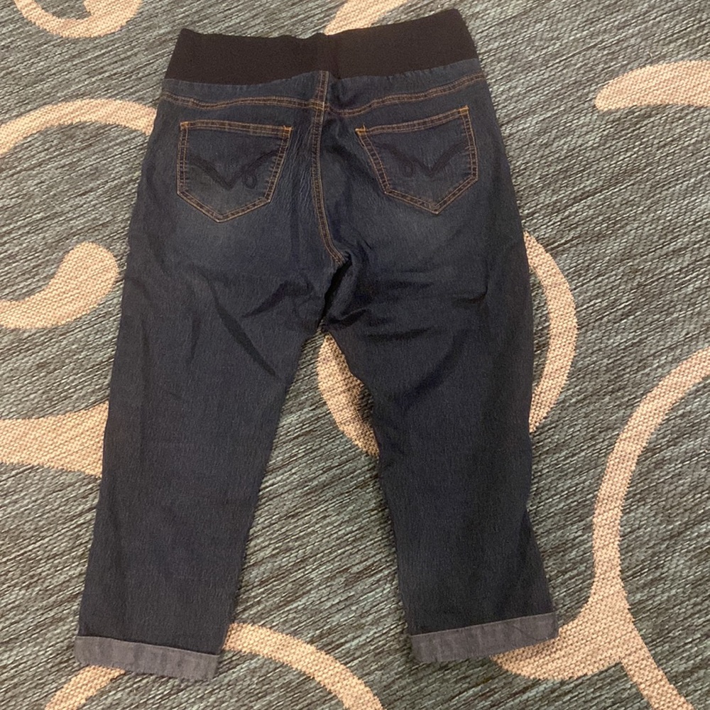 Maternity Jeans Capris Medium EUC